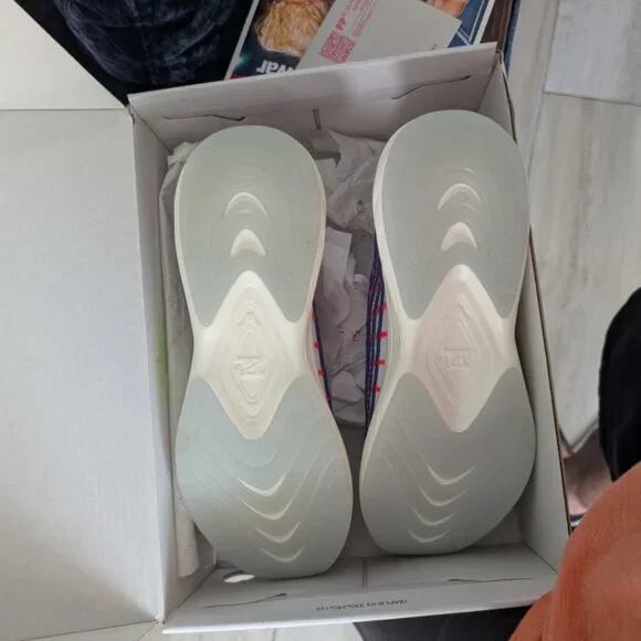 APL Mens Techloom Zipline - Size 10 - White/Blue Haze/Impulse Red - Picture 6 of 6